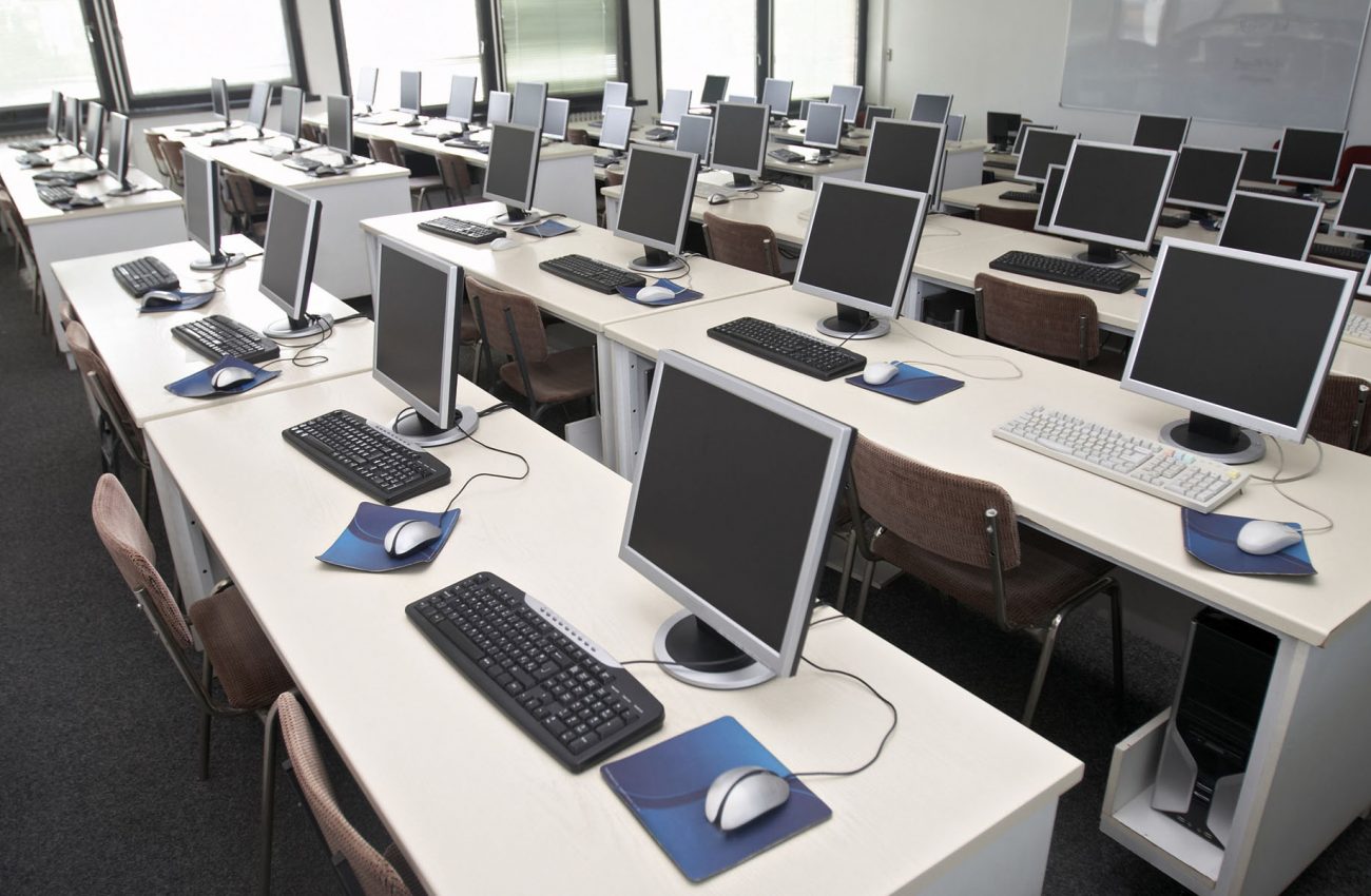 computer classroom 4