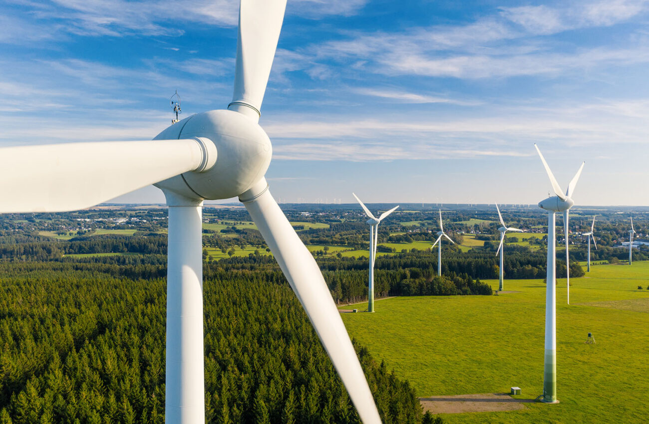 Efficient Inventory Management for Wind Farms in Brazil